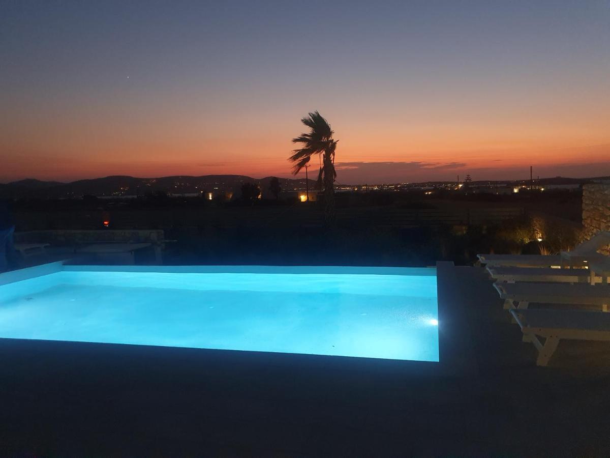Blue Diamonds Paros Pounda