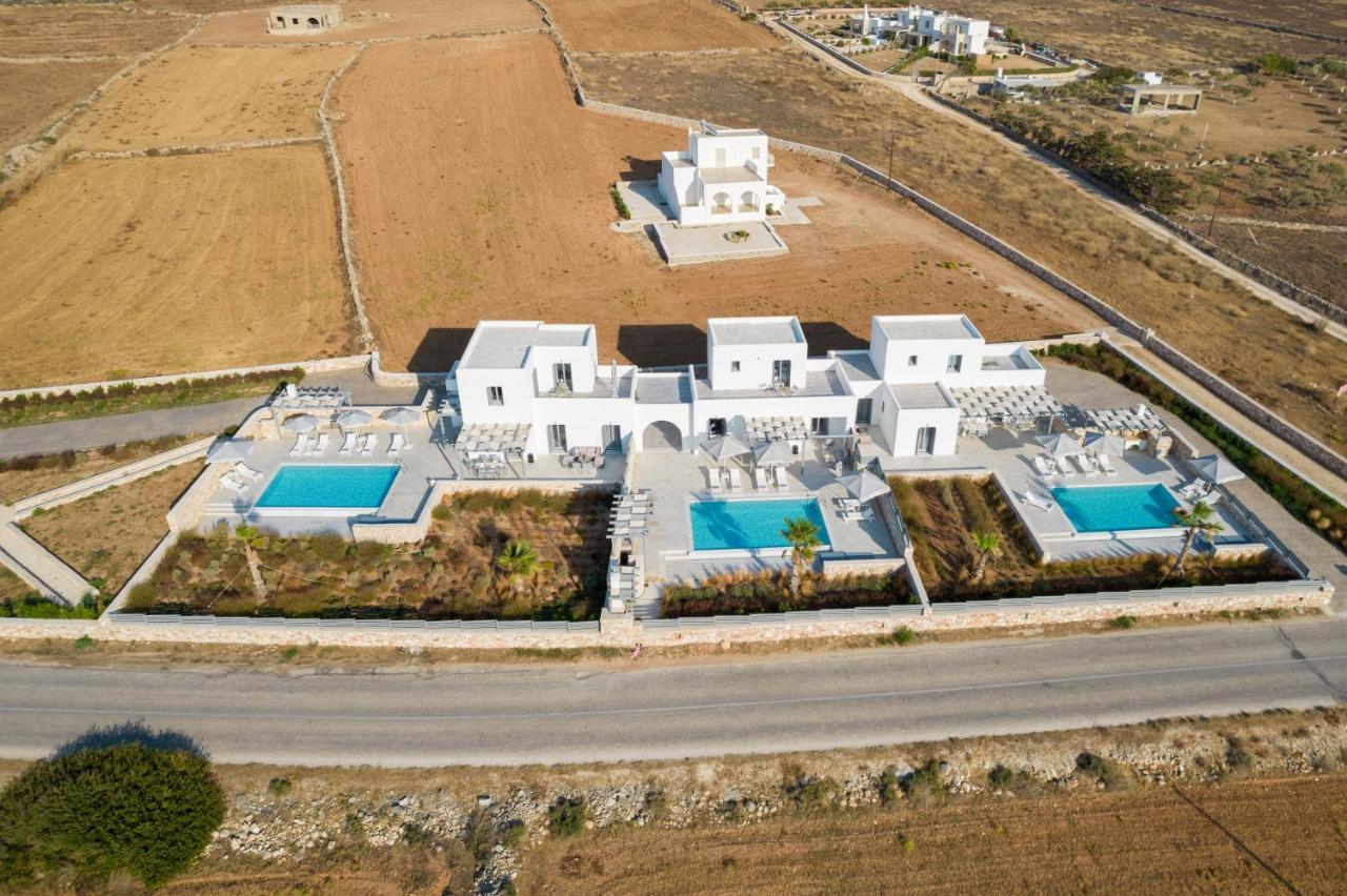 Blue Diamonds Paros Willa Pounda