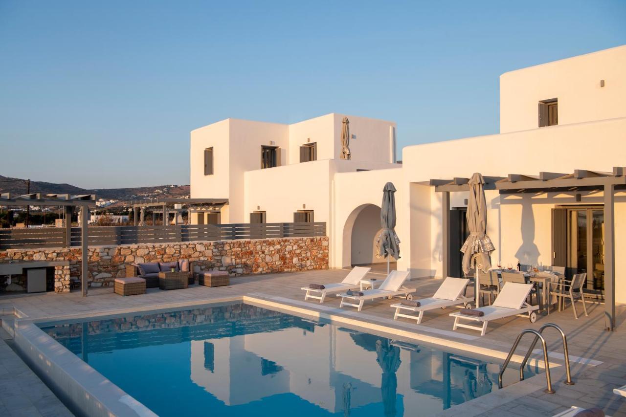 Willa Blue Diamonds Paros *