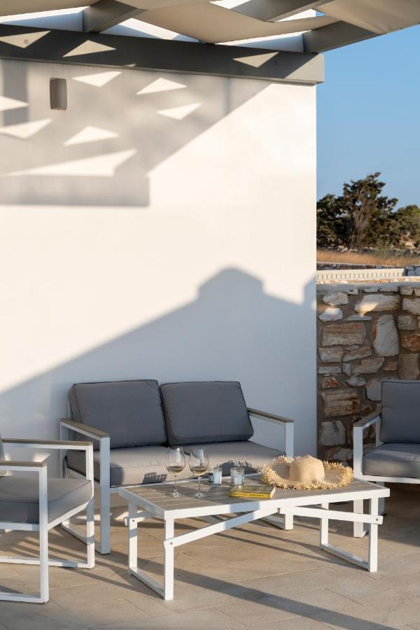 Blue Diamonds Paros